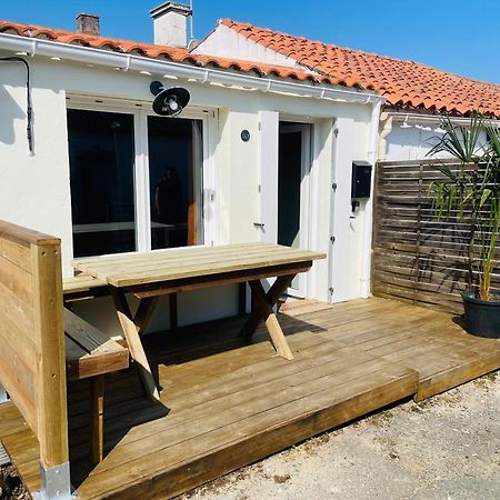 Petite Maison En Bord De Mer Longeville-sur-Mer Exterior photo